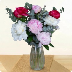 FLORIST'S BOUQUET OF FLOWERS MOTHER'S DAY